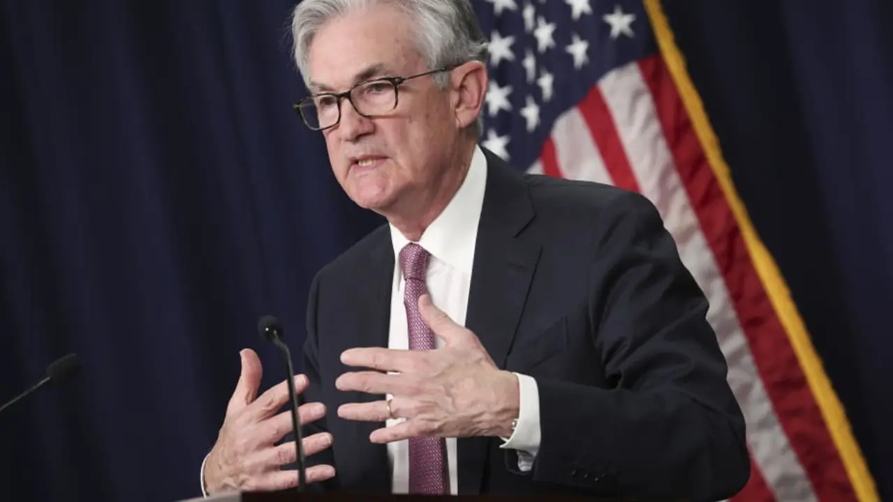 What happens to interest rates when the economy slows down?